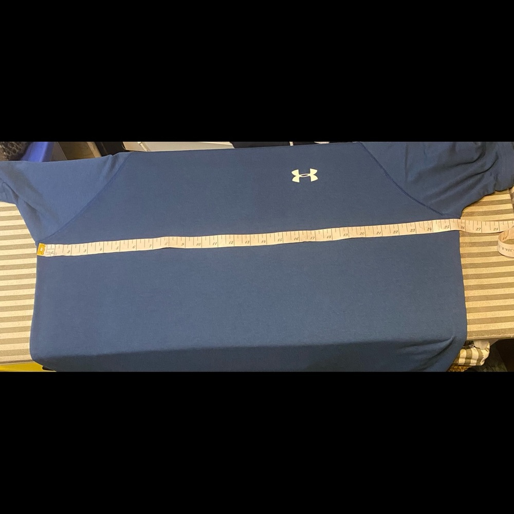 Under armour heat gear T-shirt - Picture 7 of 7
